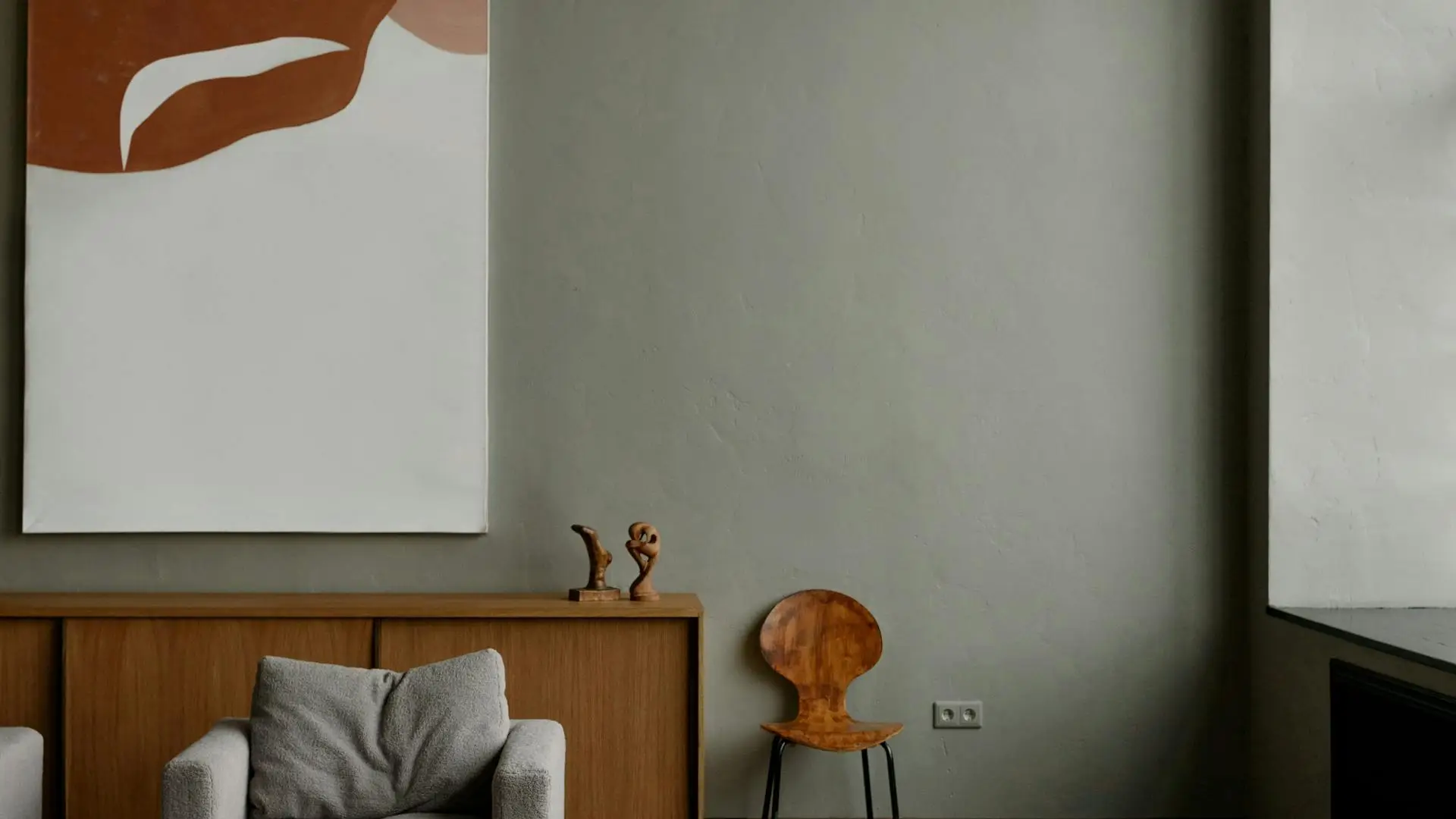 Minimalistisch wohnen: Warum weniger Einrichtung mehr Lebensqualität bringt